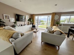Lounge Area- click for photo gallery